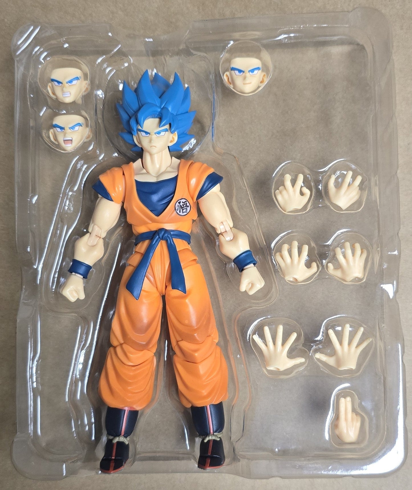 *Open Box* S.H. Figuarts Dragon Ball Z Super Saiyan God Super Saiyan Son Goku Action Figure