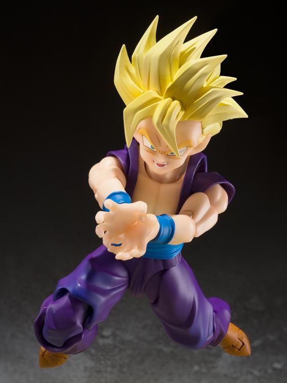 S.H. Figuarts Dragon Ball Z Super Saiyan Gohan (The Warrior Who Surpassed Goku) Action Figure