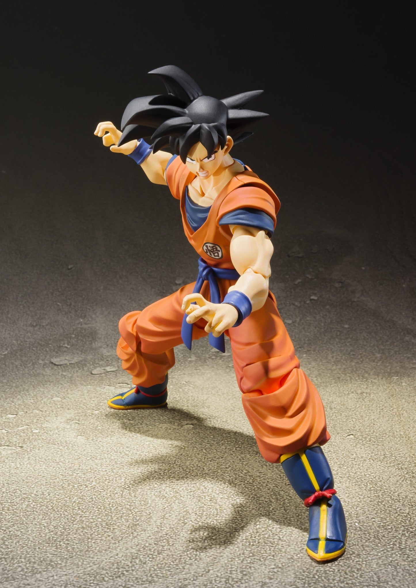 S.H. Figuarts Dragon Ball Z Son Goku 2.0 (A Saiyan Raised on Earth) Action Figure