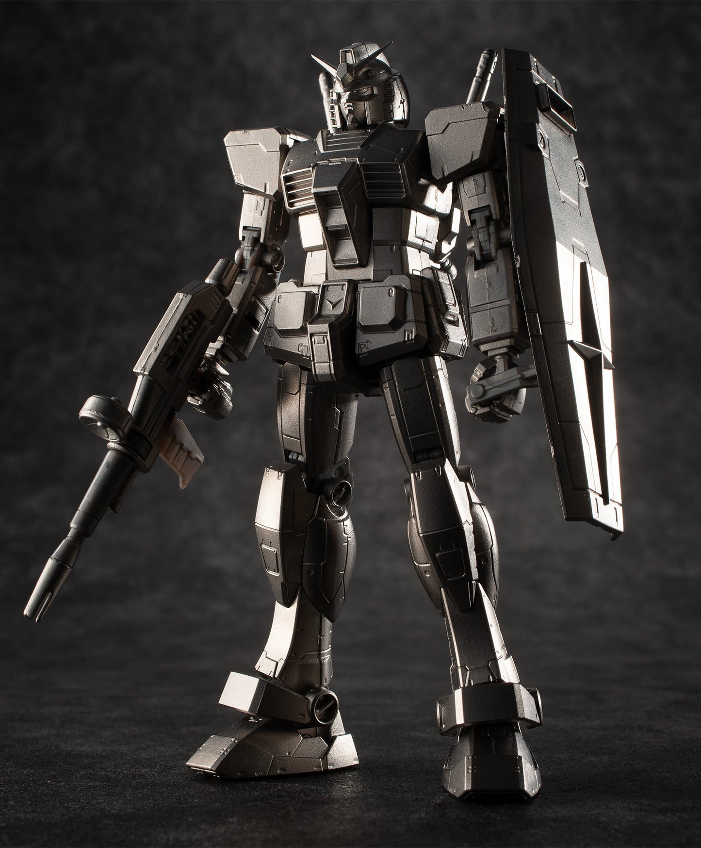 Gundam 1/144 Gundarium Alloy RX-78-2 Gundam Alloy Model Kit Limited Edition Exclusive RARE