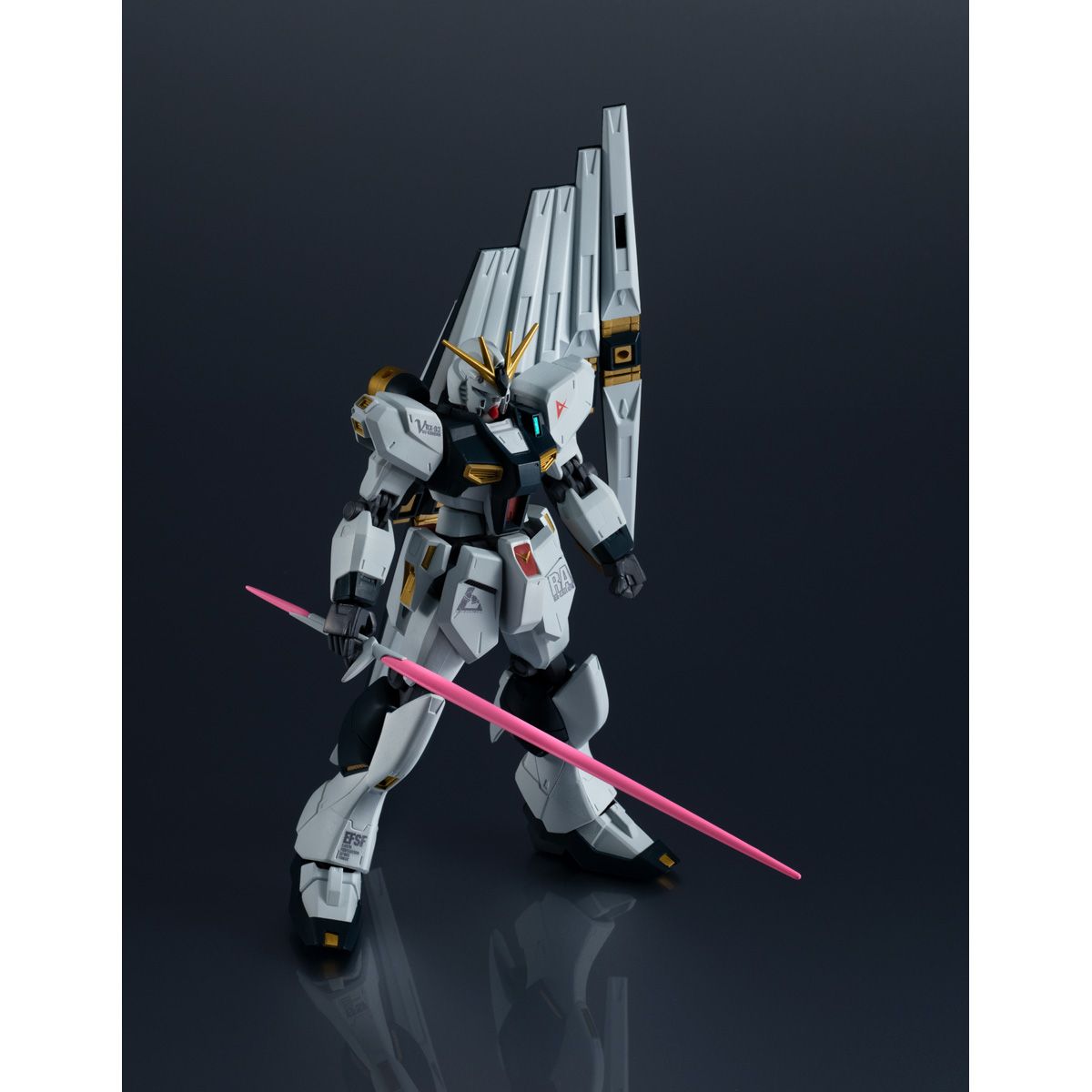 Gundam Universe GU-SP RX-93 v Nu Gundam (Event Exclusive) Char's Counterattack Action Figure