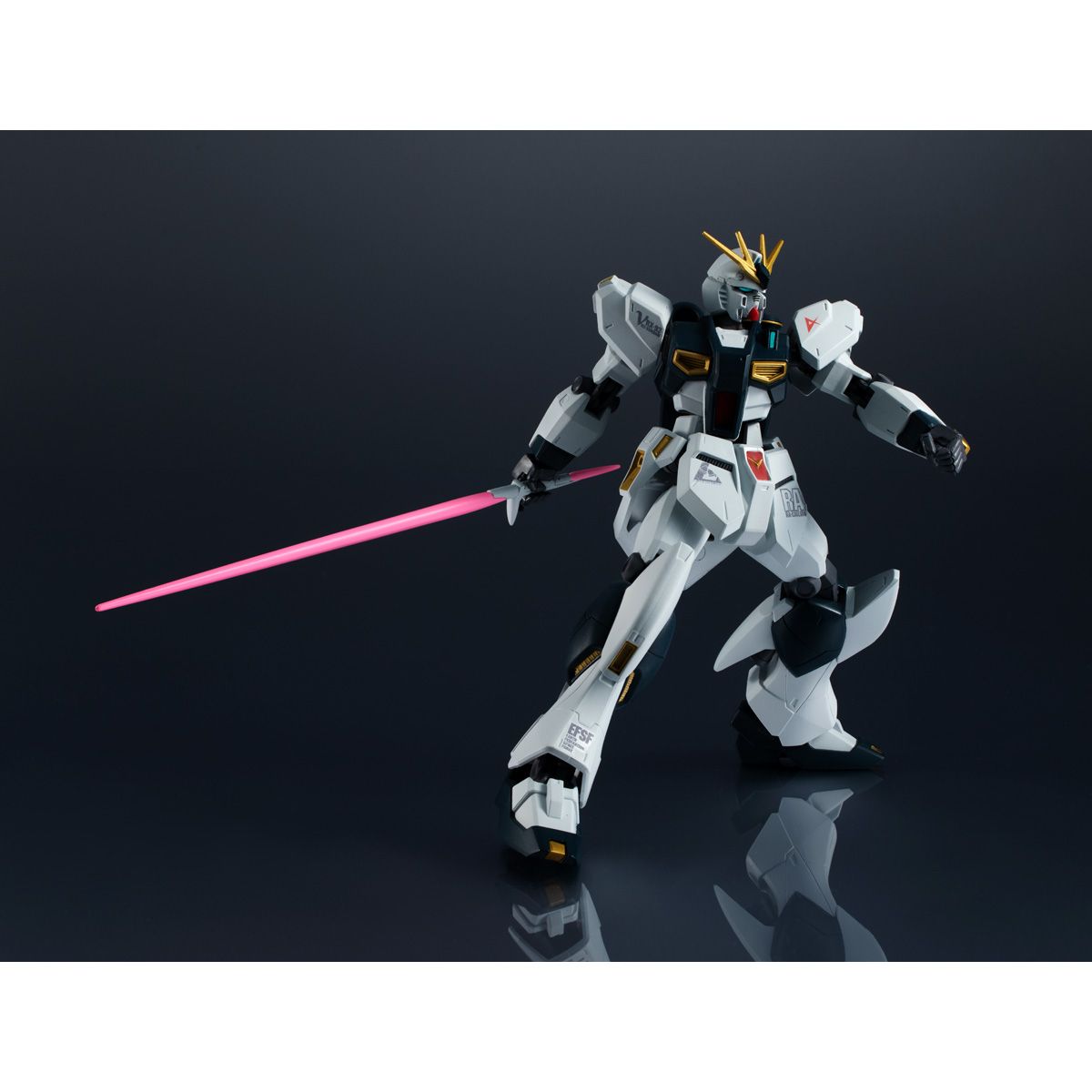 Gundam Universe GU-SP RX-93 v Nu Gundam (Event Exclusive) Char's Counterattack Action Figure