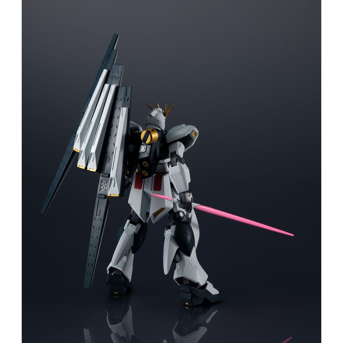 Gundam Universe GU-SP RX-93 v Nu Gundam (Event Exclusive) Char's Counterattack Action Figure