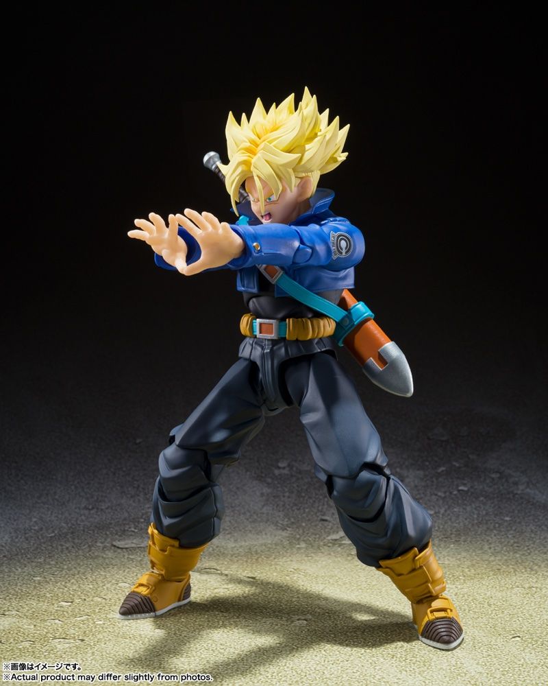 S.H. Figuarts Dragon Ball Z Super Saiyan Trunks -The Boy From The Future- (Reissue) Action Figure
