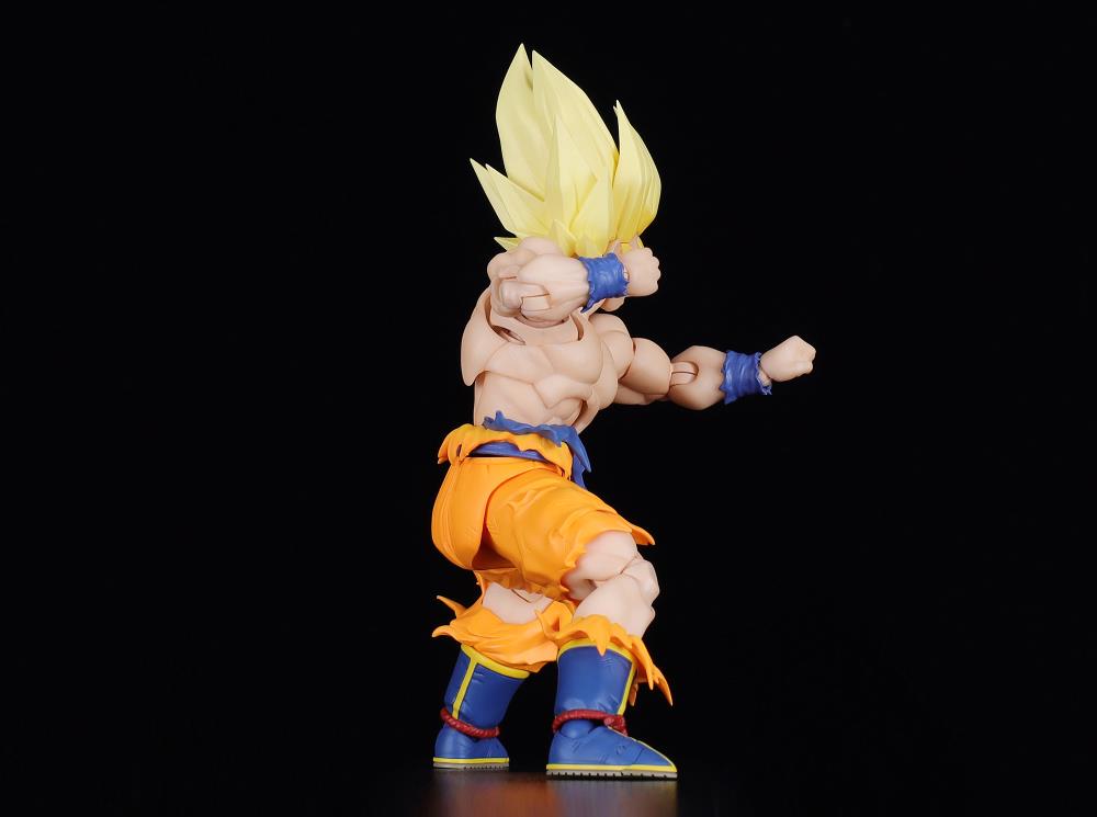 S.H. Figuarts Dragon Ball Z Super Saiyan Goku (Legendary Super Saiyan) Action Figure