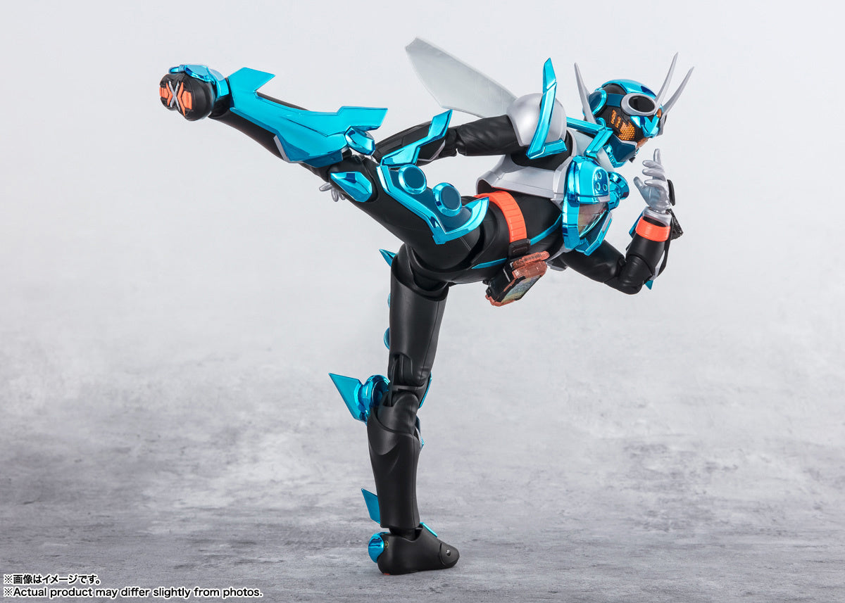S.H. Figuarts Masked Kamen Rider Gotchard Kamen Rider Gotchard Steamhopper Action Figure