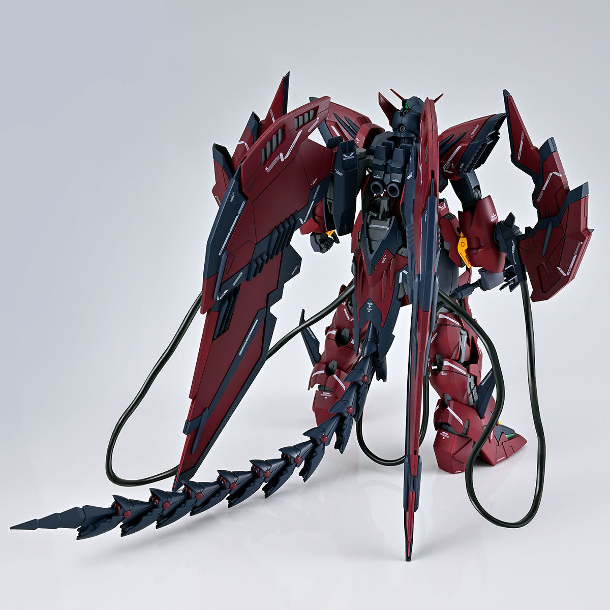 Gundam 1/100 MG Gundam Wing Endless Waltz OZ-13MS Gundam Epyon EW (Sturm und Drang Unit) Exclusive Model Kit