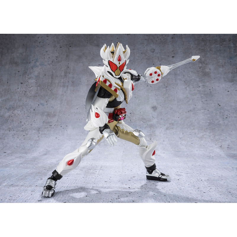 S.H. Figuarts Kamen Rider Gavv (Caking Form) Figure Exclusive