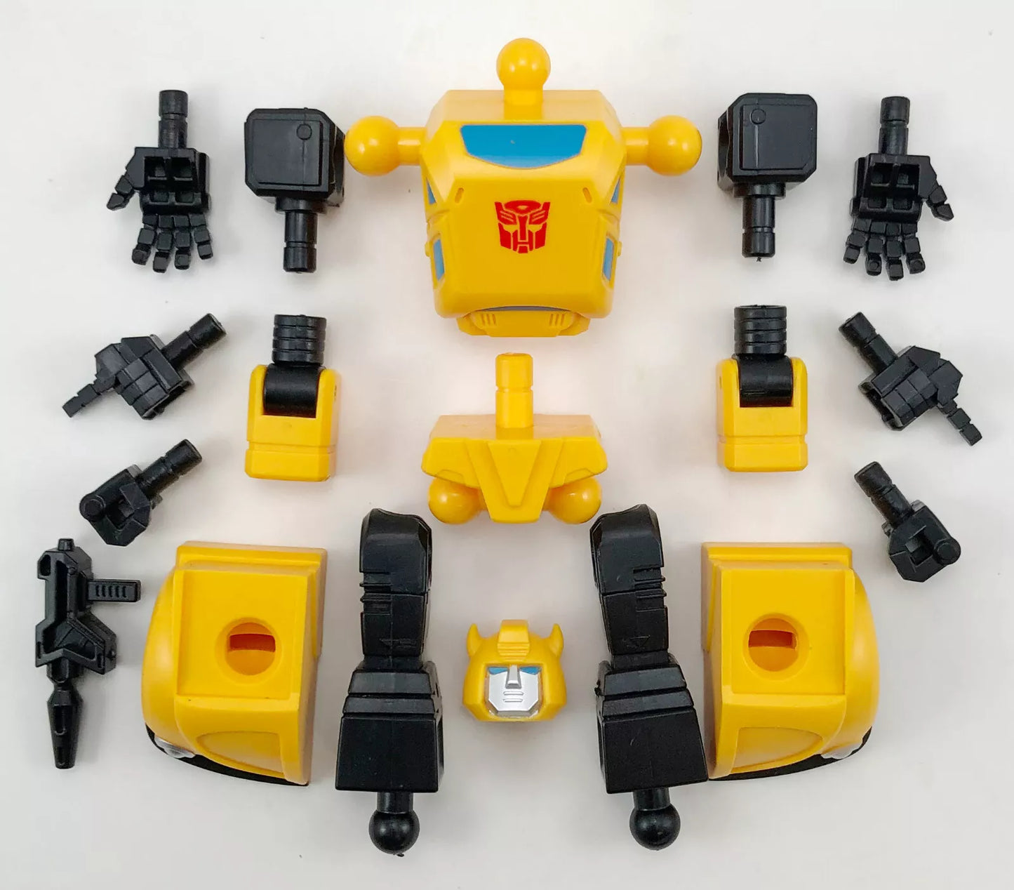 Yolopark Transformers AMK Mini Series Wave 1 G1 Bumblebee Model Kit