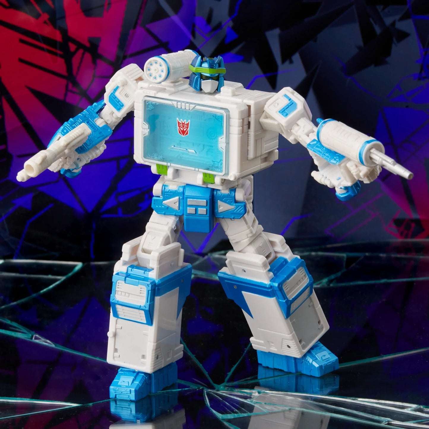 Transformers Generations Shattered Glass Voyager Soundwave, Ravage and Laserbeak Exclusive Action Figure