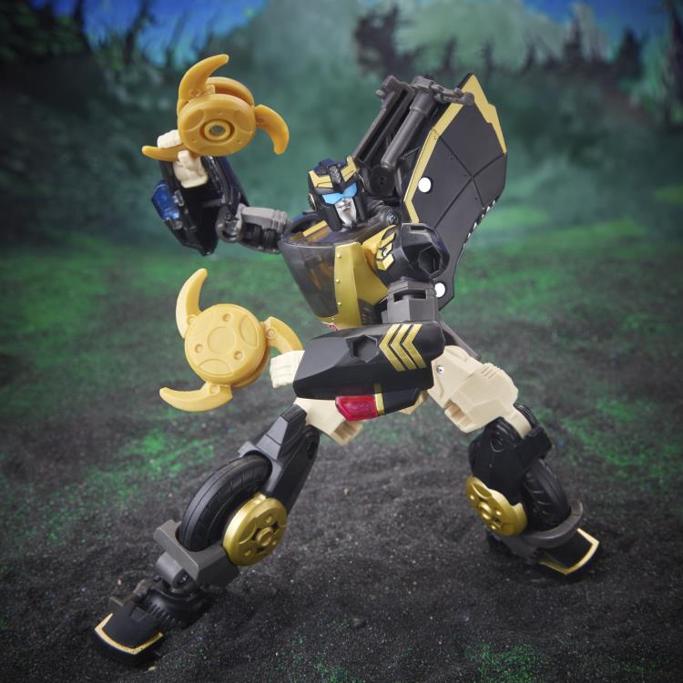 Transformers Generations Legacy Evolution Deluxe Class Animated Universe Prowl Action Figure