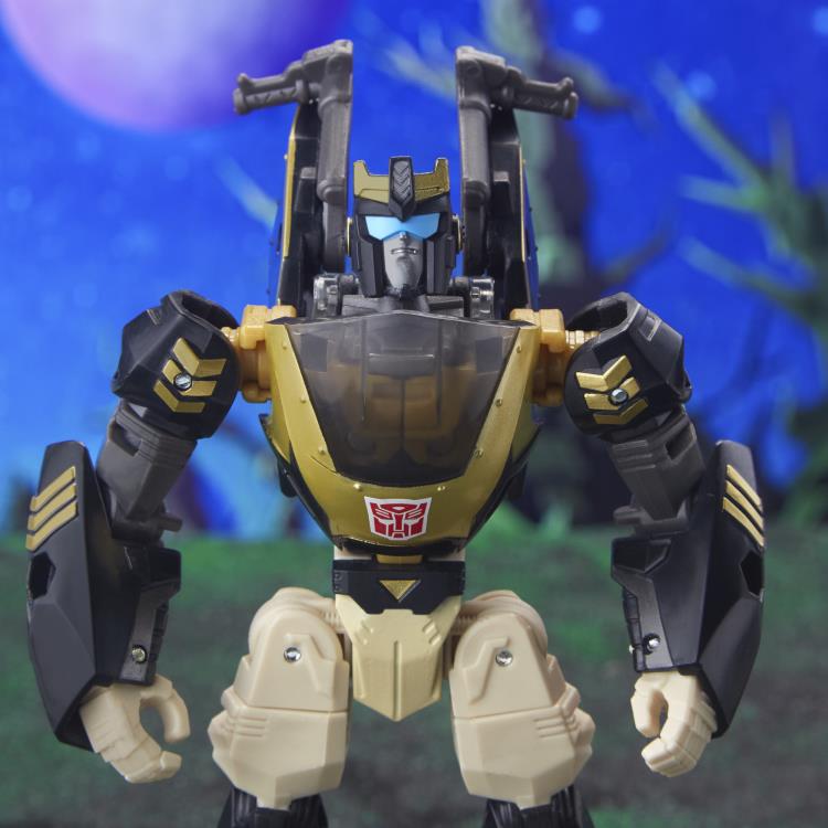 Transformers Generations Legacy Evolution Deluxe Class Animated Universe Prowl Action Figure