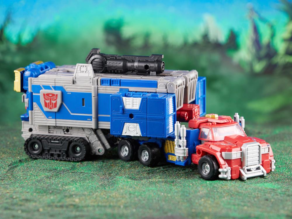 Transformers Generations Legacy Evolution Commander Class Armada Universe Optimus Prime Action Figure