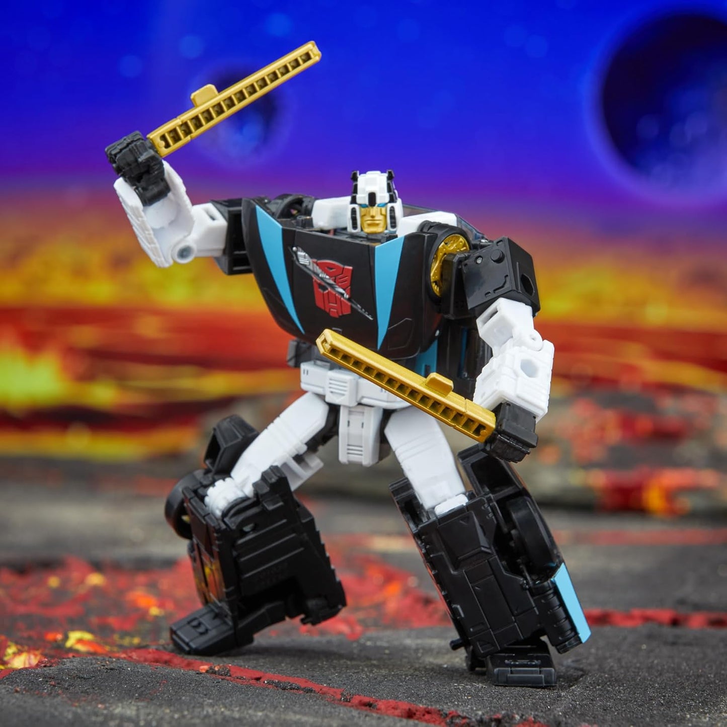 Transformers Generations Legacy United Deluxe Class Armada Universe Wheeljack Action Figure