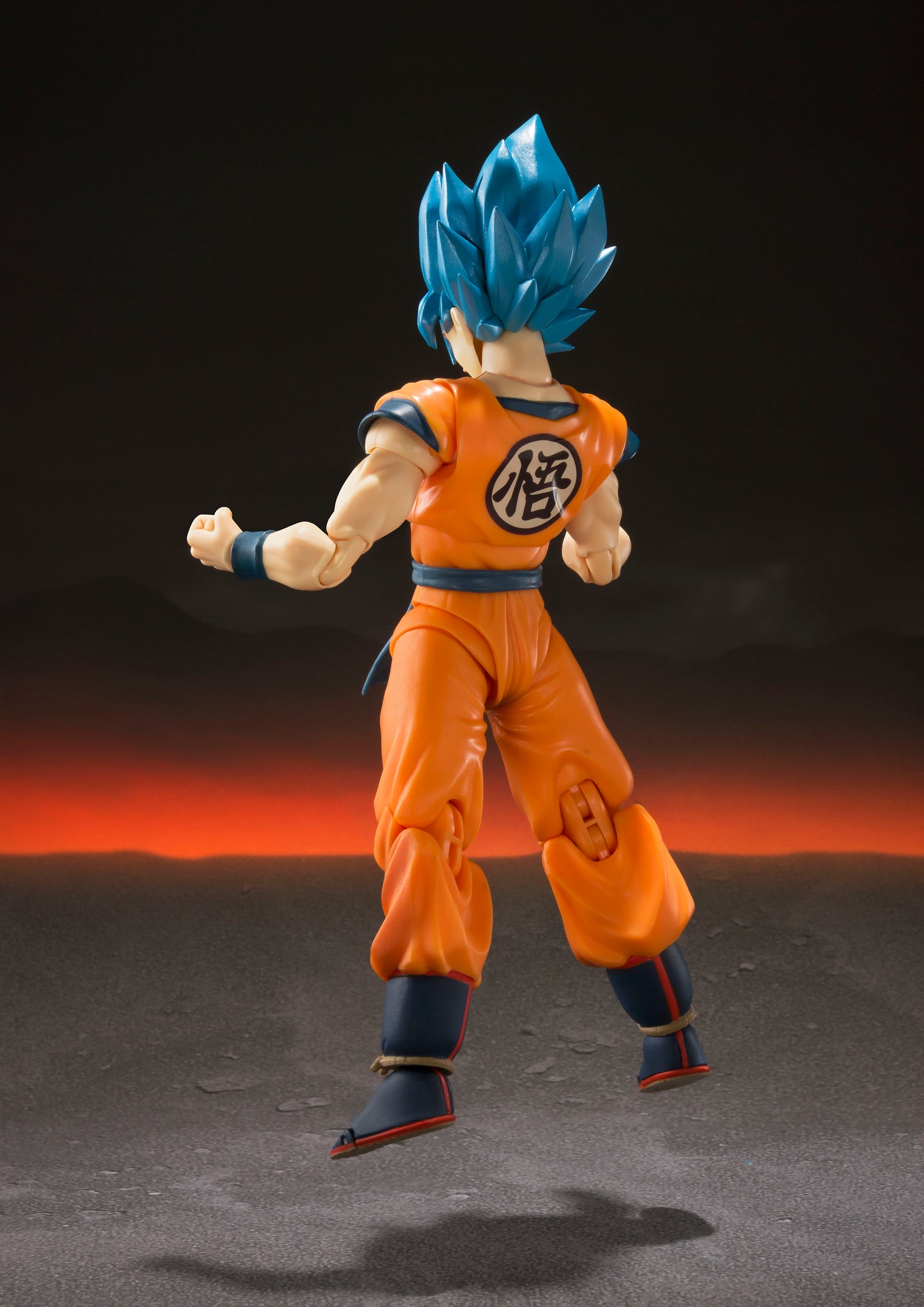 S.H. Figuarts Dragon Ball Super Saiyan God Super Saiyan Goku Blue Action Figure